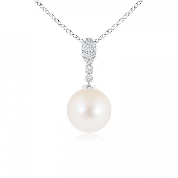 Freshwater Cultured Pearl Pendant with 