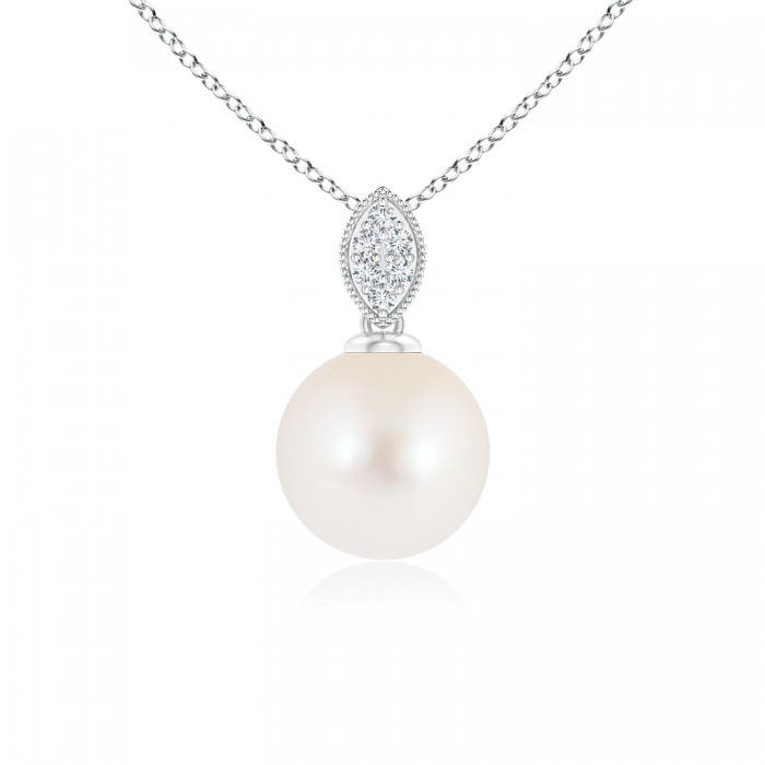 Freshwater Cultured Pearl Pendant with 